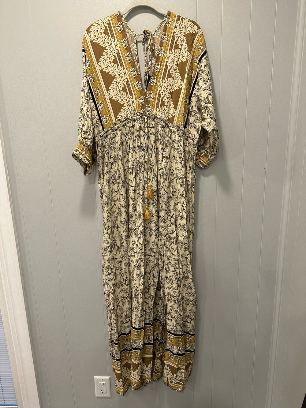 Women’s floaty maxi dress